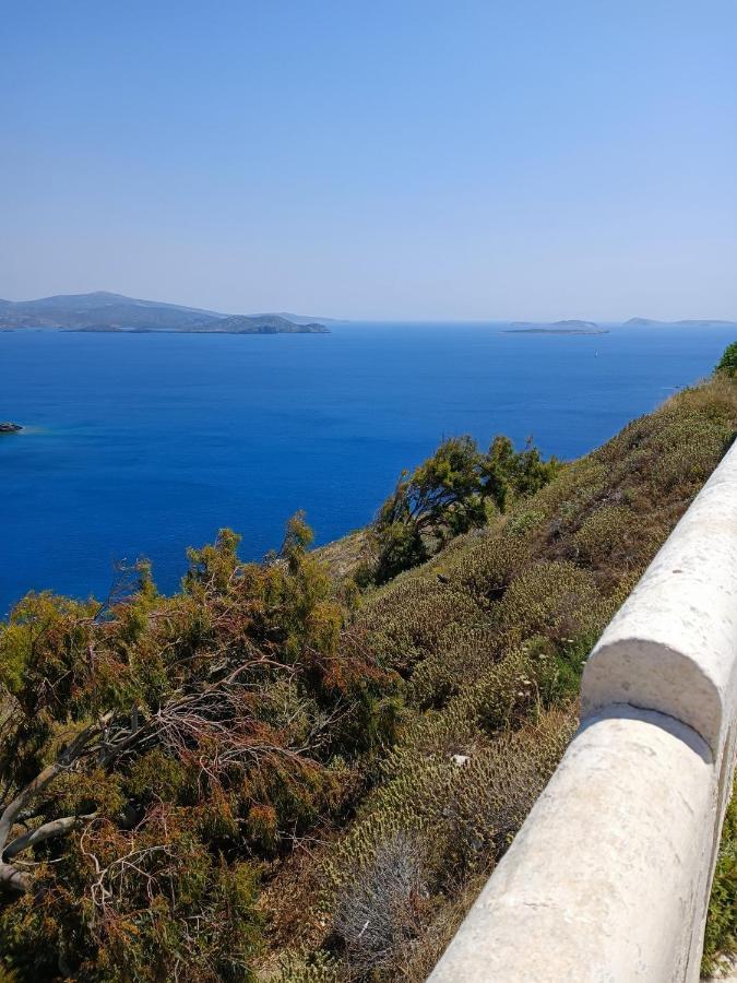 Traditional House Under The Castle Astypalaia Exterior foto